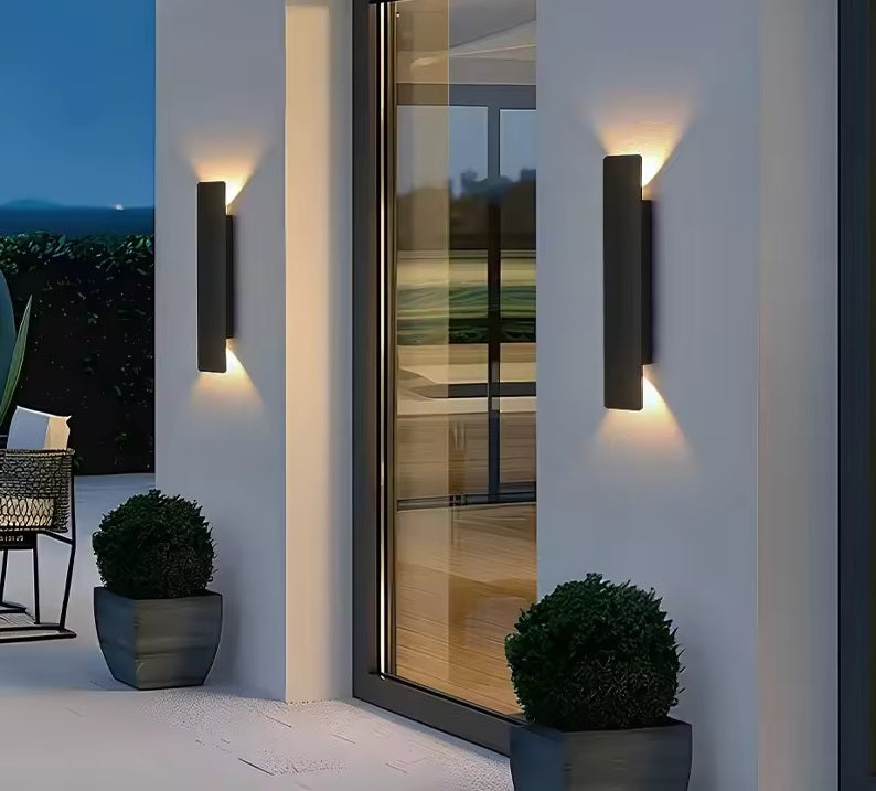 Outdoor Up & Down Lamp – IP65 Minimalist LED Wall Fixture