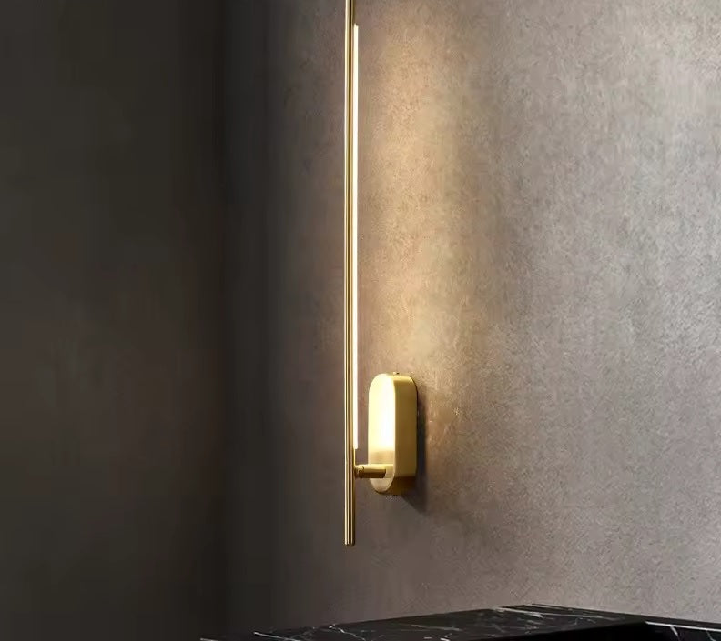 Nordic Up & Down Lamp – Minimalist LED Fixture for Hallway and Bedroom
