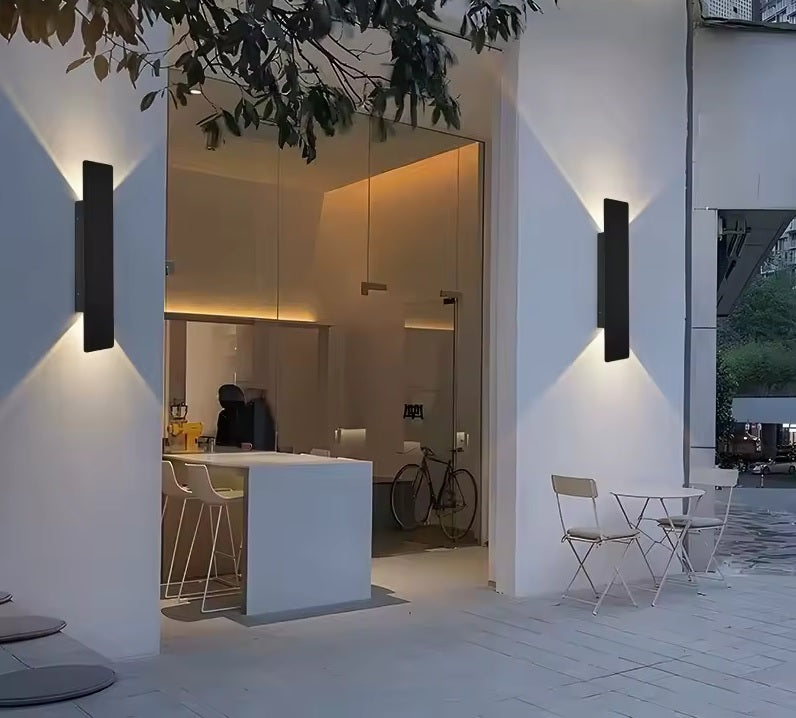Outdoor Up & Down Lamp – IP65 Minimalist LED Wall Fixture