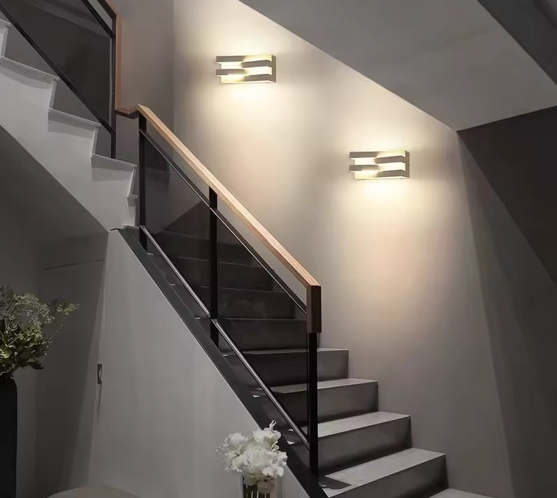 IP65 Square Wall Lamp – Modern Waterproof LED Fixture for Exterior Walls